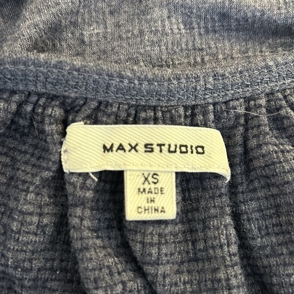 Max Studio Blue Smocked Short Sleeve Midi Dress Size XS - Picture 6 of 7